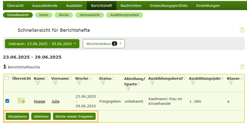 Externe Ausbilder - Schnellansicht - Berichtsheft akzeptieren oder ablehnen_de.png